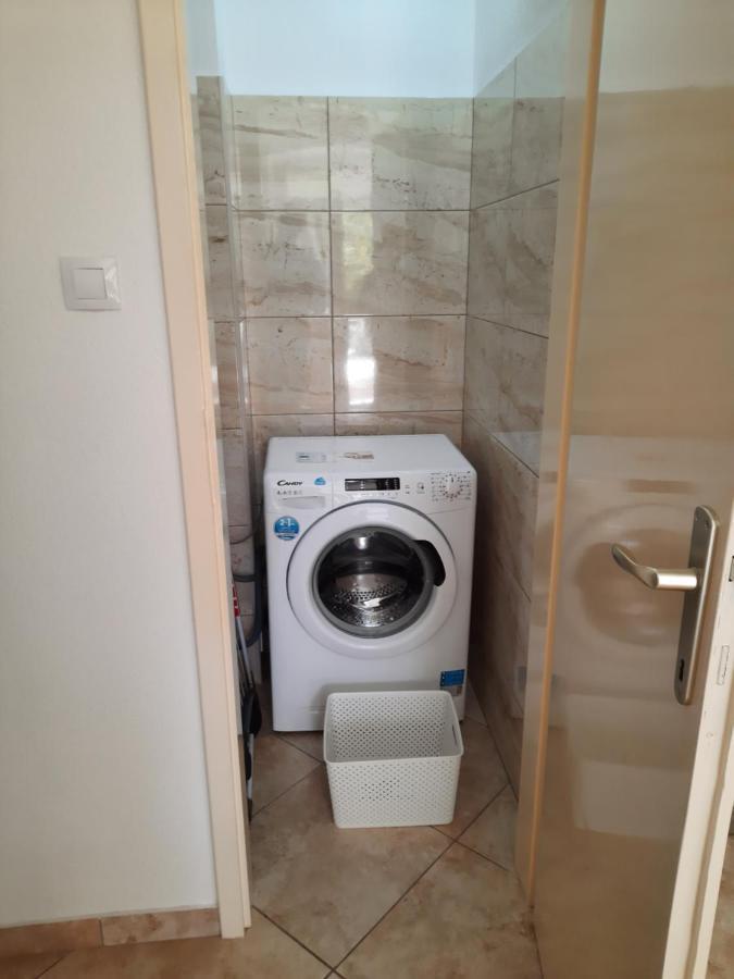 Komiža Apartments Villa Beba מראה חיצוני תמונה