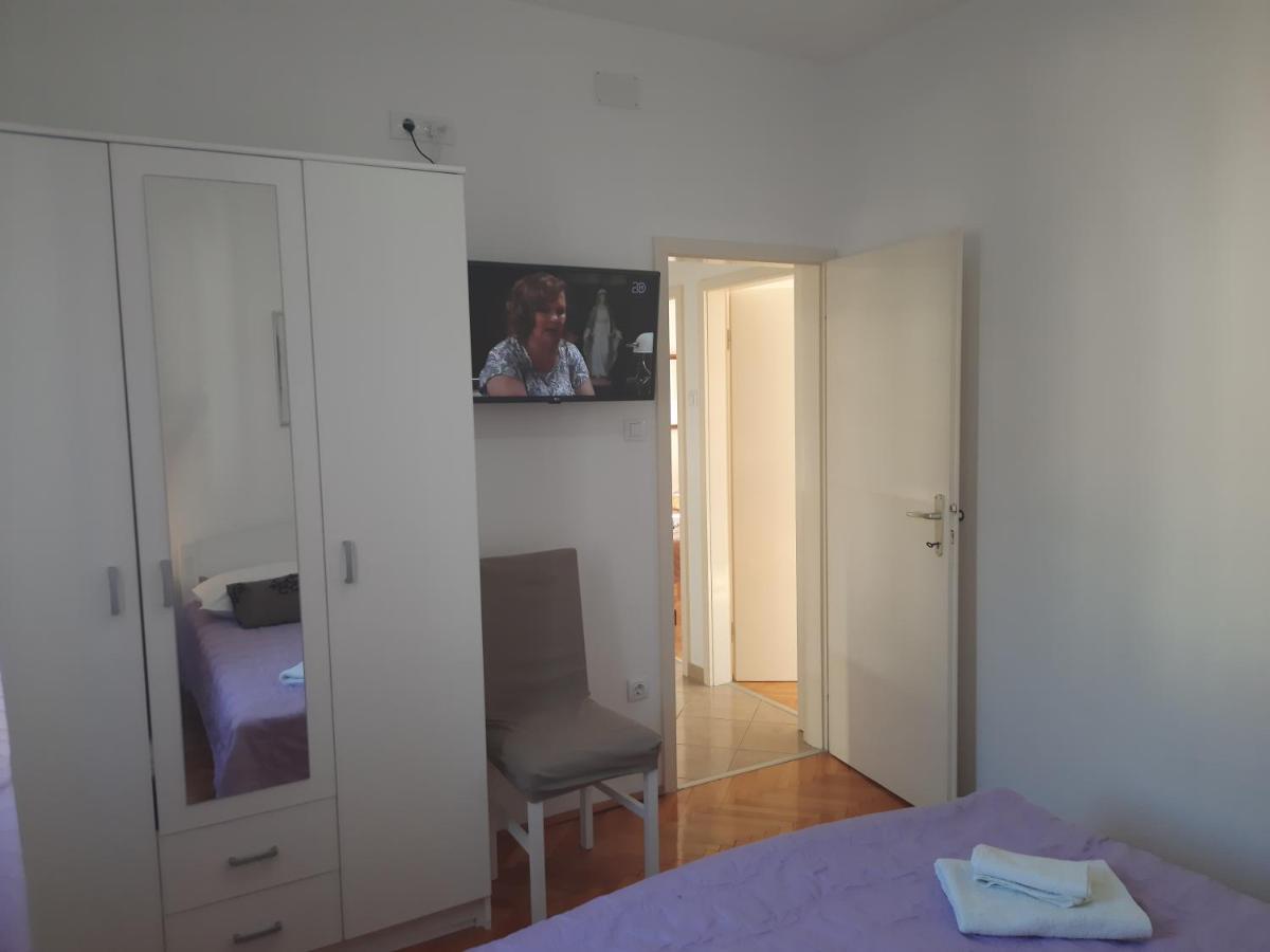 Komiža Apartments Villa Beba מראה חיצוני תמונה